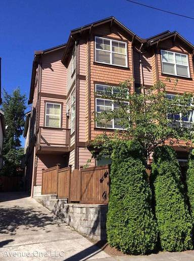 Main picture of 4513 Evanston Ave N