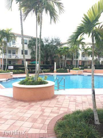 Main picture of 9857 Baywinds Dr