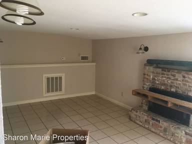 Main picture of 1625 S Kerr Rd