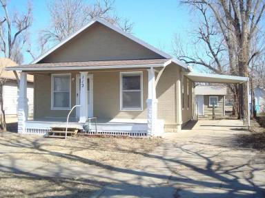 Main picture of 112 N Clark St