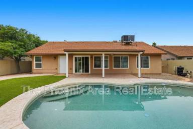 Main picture of 4425 E Douglas Ave