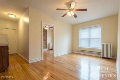 Main picture of 947-57 W Cornelia Ave