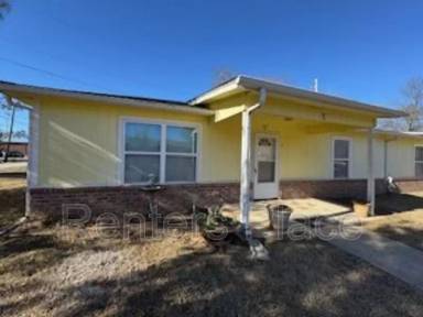 Main picture of 325 W Blair St