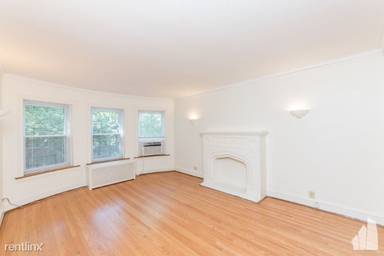 Main picture of 1434 W Thome Ave