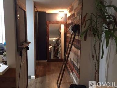 Main picture of 77 15th St