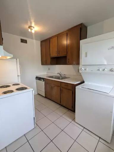 Main picture of 205 Lovelace Dr