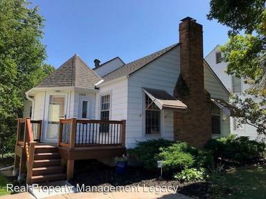 Main picture of 2817 N 66th Ave