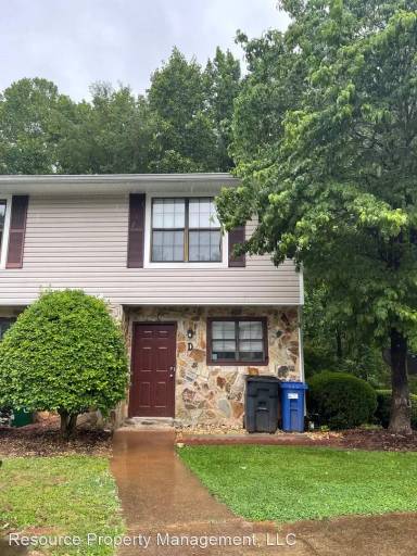 Main picture of 2493 Hidden Cove Ct