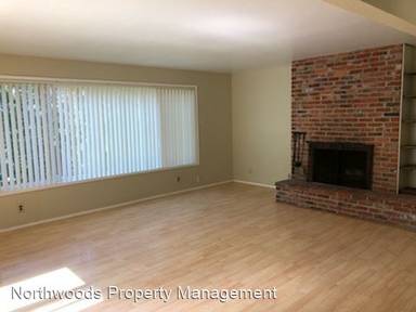 Main picture of 3525 Emerald St