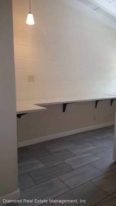 Main picture of 1022 Sunset Ave