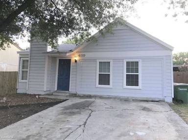 Main picture of 4019 Sunrise Bluff Dr