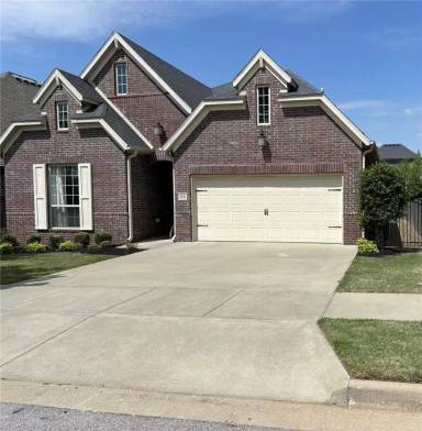 Main picture of 4706 SW Birmingham St