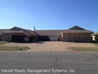 Main picture of 1511 Breezy Dr