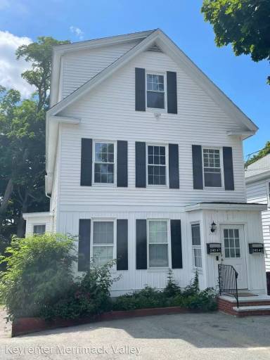 Main picture of 240 Beacon St