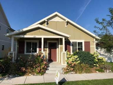 Main picture of 1712 Lone Pine Dr