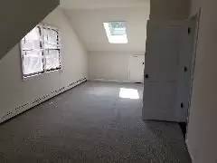 Main picture of 15 Gerrish St