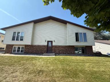 Main picture of 1542 N 35th St
