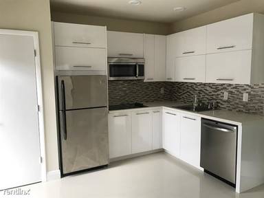 Main picture of 207 SE 10th Ter