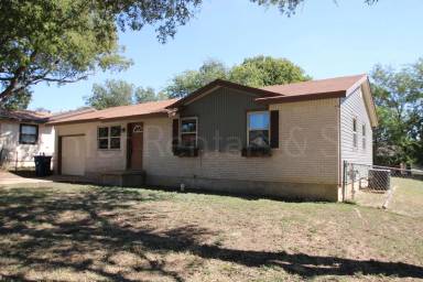 Main picture of 1211 S 9th St