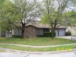 Main picture of 2302 Vineyard Dr