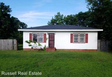 Main picture of 1527 McArthur Rd