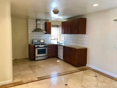 Main picture of 4706 W 162nd St