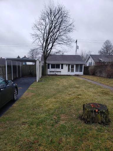 Main picture of 208 E Siebenthaler Ave