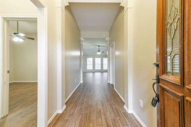 Main picture of 3526 Paigewood Dr