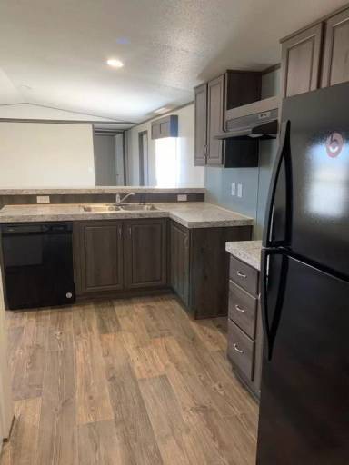 Main picture of 5201 Azle Ave