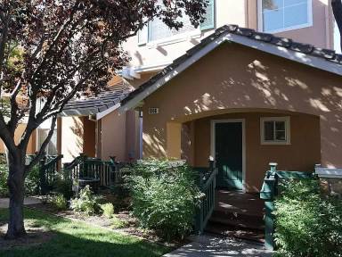 Main picture of 9006 Falcon St