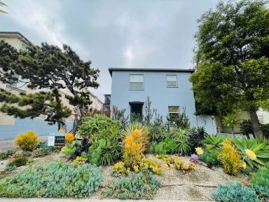 Main picture of 371-1202 CRENSHAW BLVD
