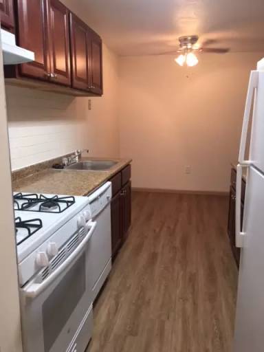Main picture of Rockwood Manor Apartments