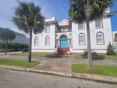 Main picture of 902 22nd St