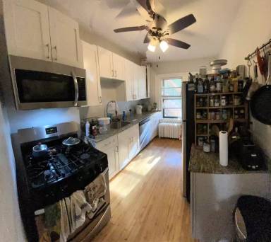 Main picture of 3852 Grand Ave S
