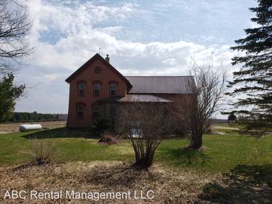 Main picture of 136063 County Road L