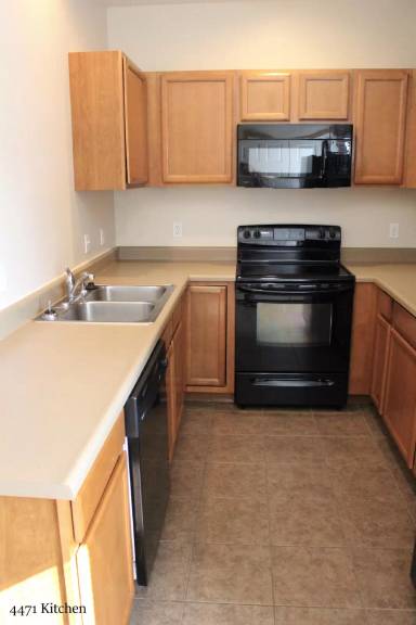 Main picture of Seasons Brook Estates Townhomes