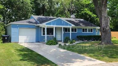 Main picture of 2815 Joan Ave
