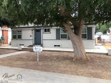 Main picture of 715 E 2nd Ave