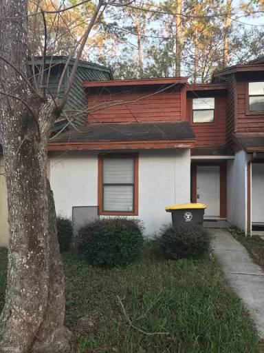 Main picture of 4306 Melissa Ct W