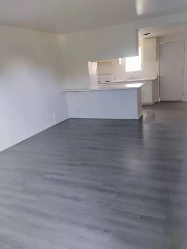 Main picture of 650 S Western Ave