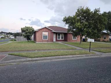 Main picture of 1822 Action Ln