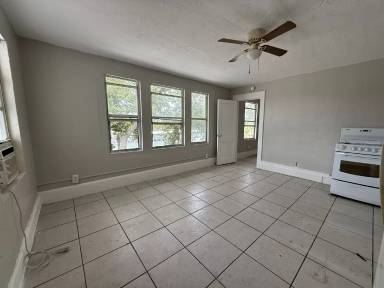 Main picture of 1503 9th Ave W