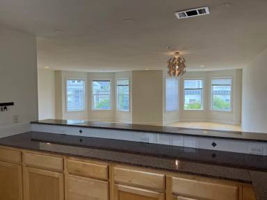 Main picture of 92 29th St
