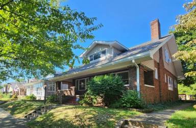 Main picture of 107 Monterey Ave