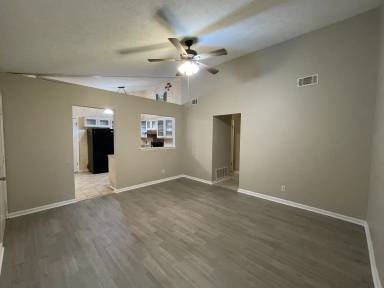 Main picture of 623 Honey Creek Ln