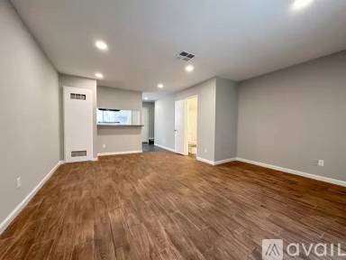 Main picture of 360 Pioneer Dr