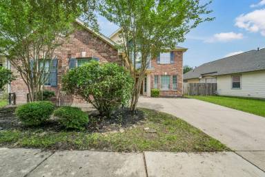 Main picture of 21634 Shallow Glen Ln