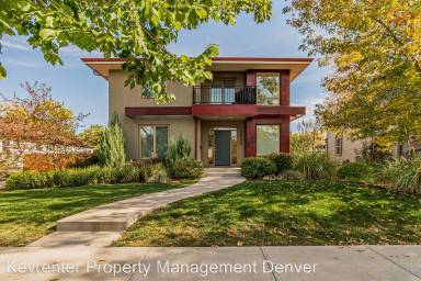 Main picture of 4920 Osceola St
