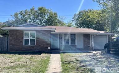 Main picture of 462 Trudell Dr