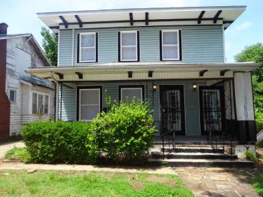 Main picture of 1224 N Cheyenne Ave